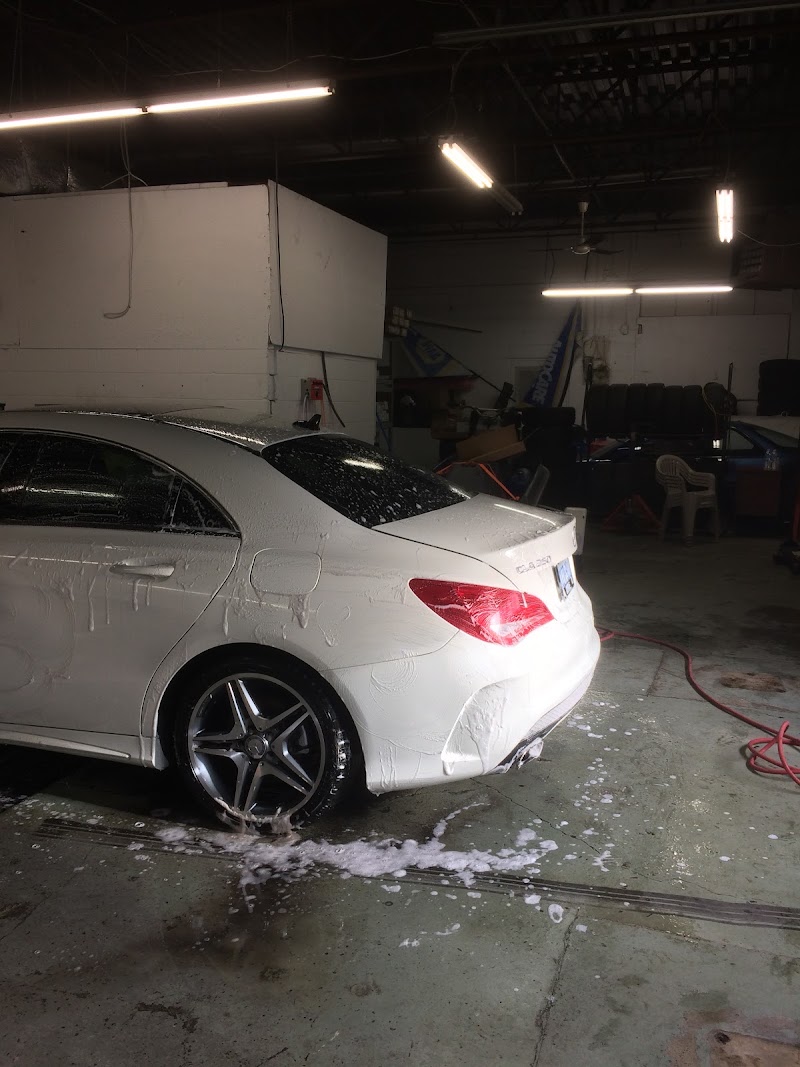 Q&P Auto in Hamilton
